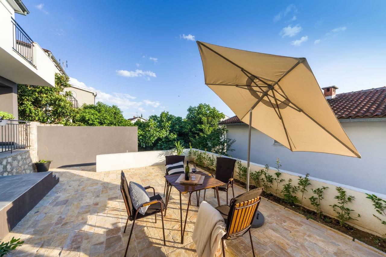 Sestrice Apartamento Drage Exterior foto