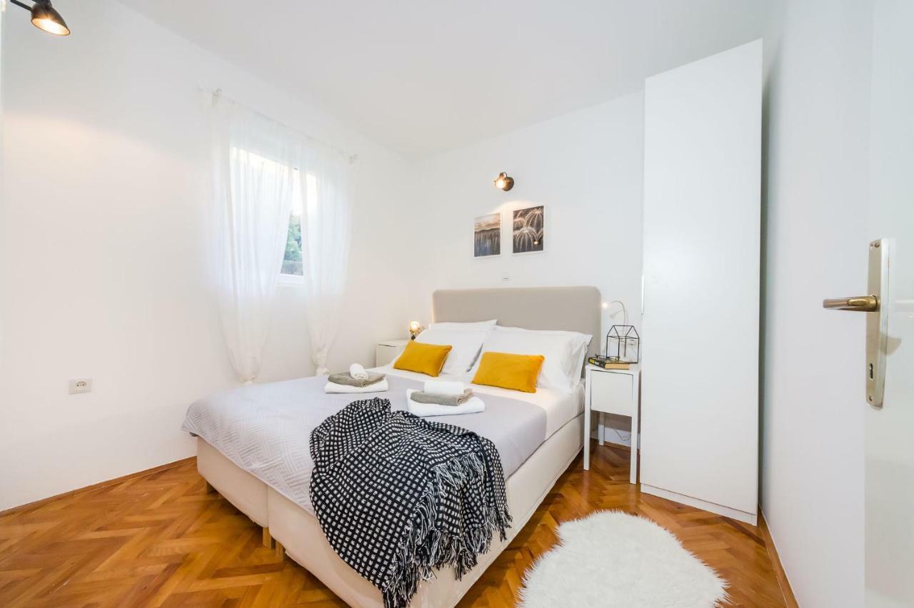 Sestrice Apartamento Drage Exterior foto