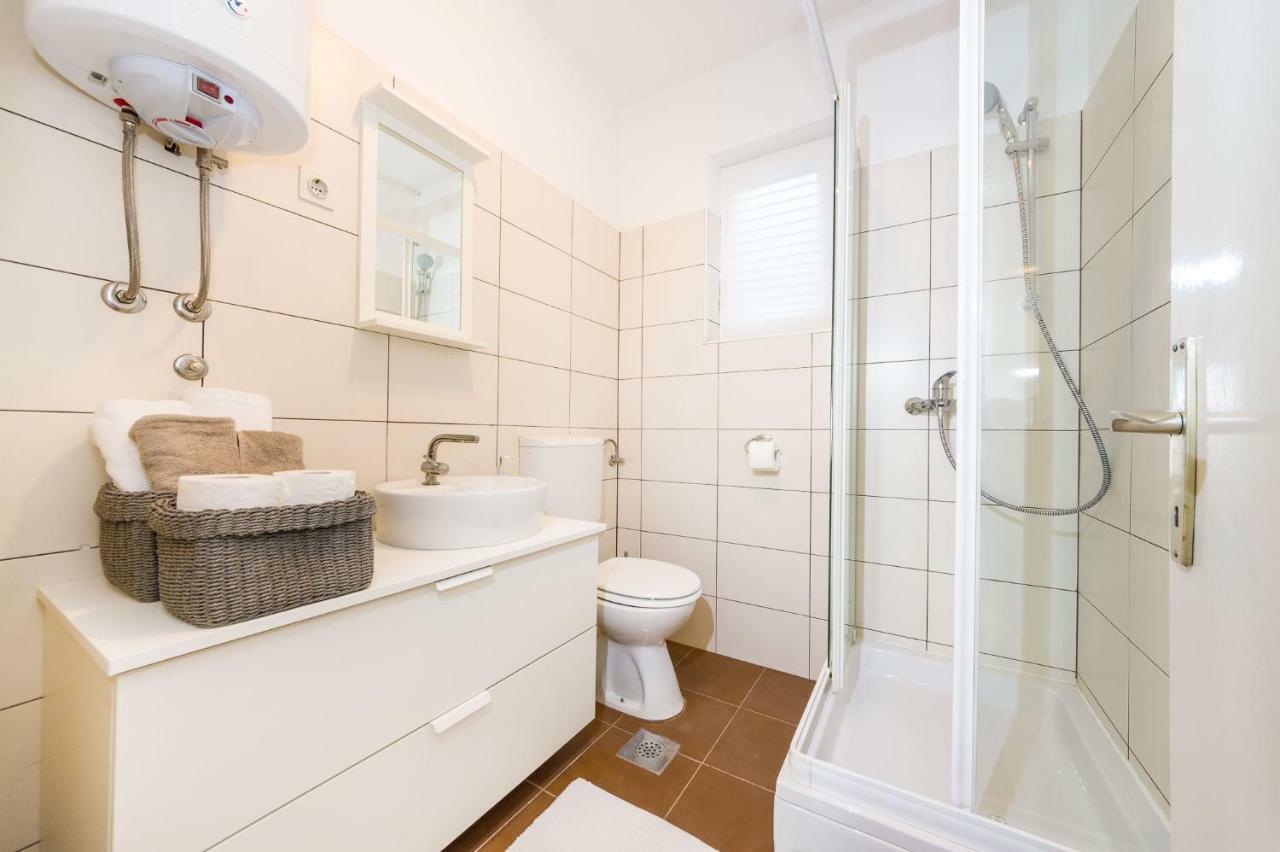 Sestrice Apartamento Drage Exterior foto