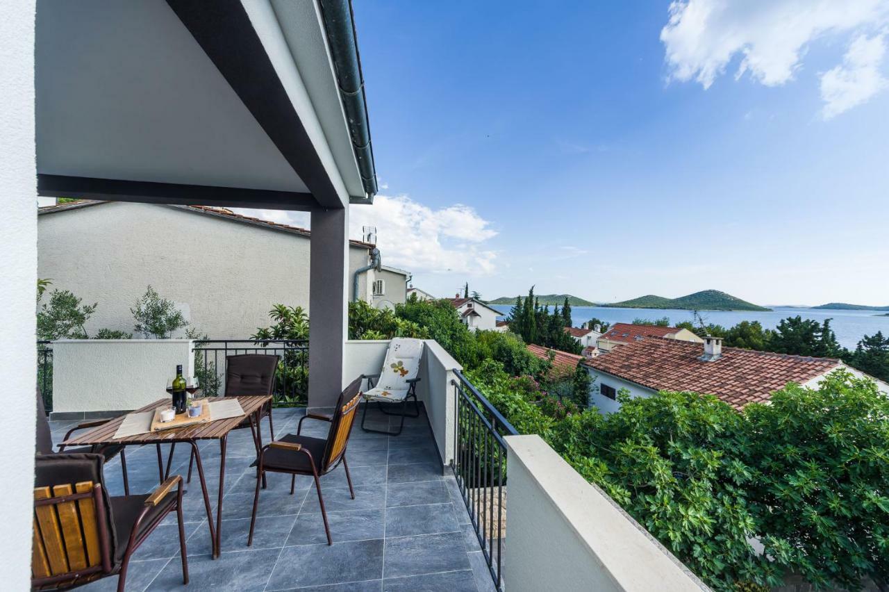 Sestrice Apartamento Drage Exterior foto