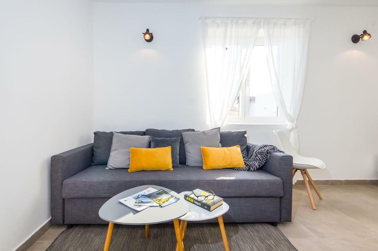 Sestrice Apartamento Drage Exterior foto