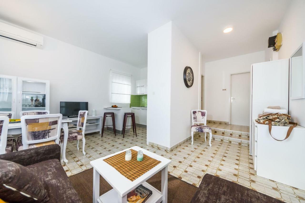 Sestrice Apartamento Drage Exterior foto
