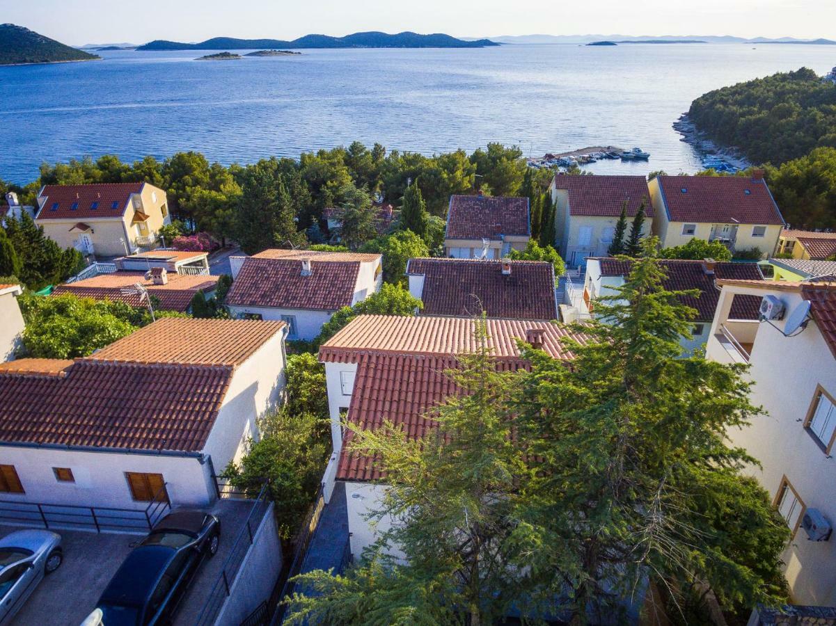 Sestrice Apartamento Drage Exterior foto