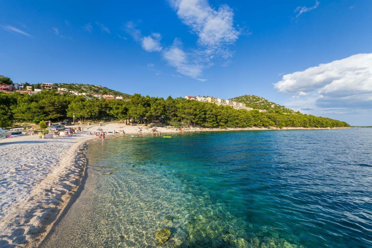 Sestrice Apartamento Drage Exterior foto
