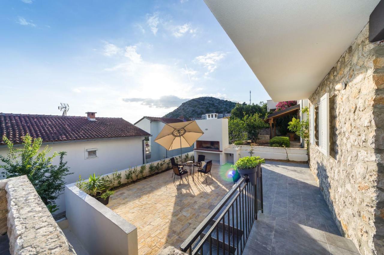 Sestrice Apartamento Drage Exterior foto